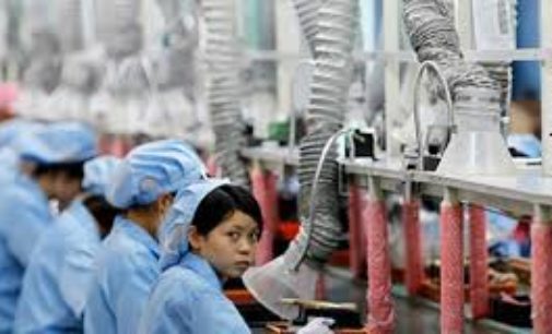 U.S. Factories in China Open With Worker Shortage