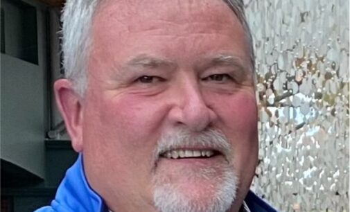 Komar Screw VP Joe Clark Retires